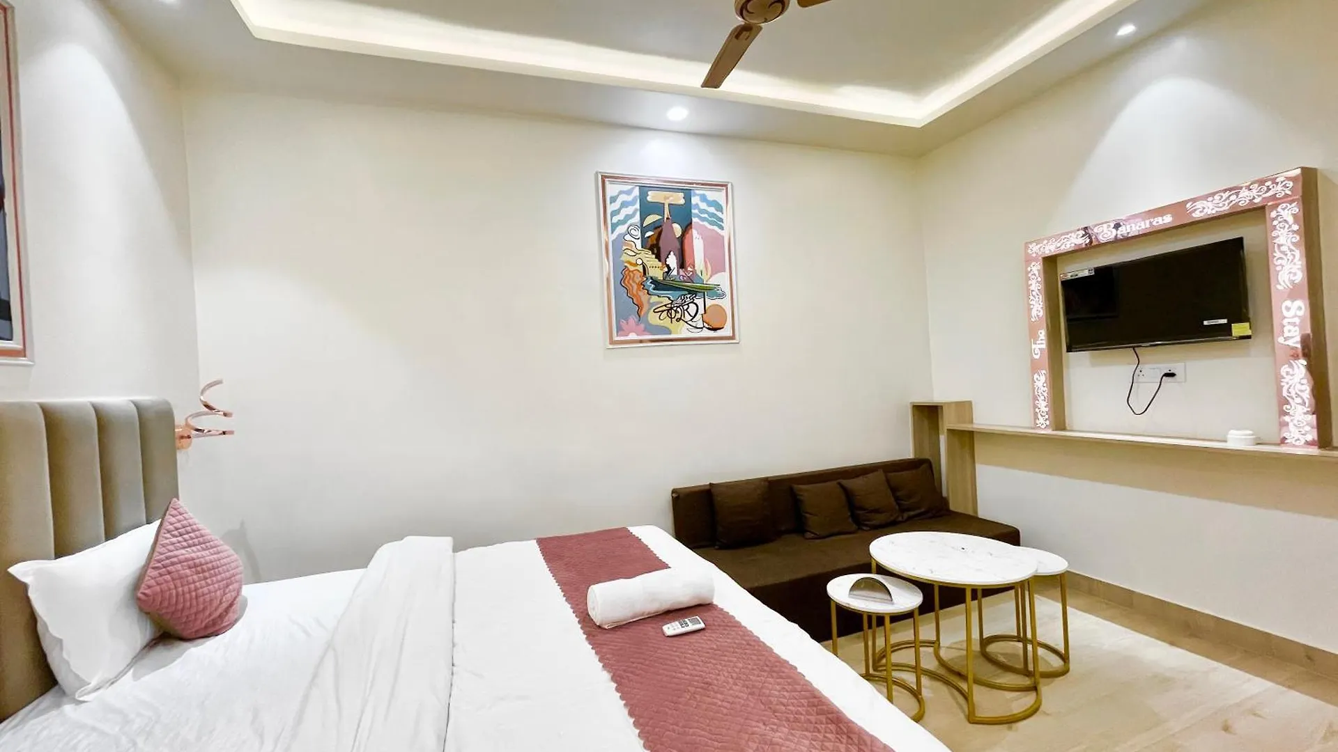 Hotel The Banaras Stay ! Varanasi होटल द बनारस स्टे, பனாரஸ் தங்கும் ஹோட்டல்F, Air-Conditioned Hotel With Off Site Parking Availability, Near Kashi Vishwanath Temple, And Ganga Ghat